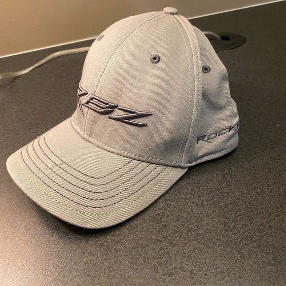 Taylor Made Golf Brand Fitted Hat - Picture 4 of 7